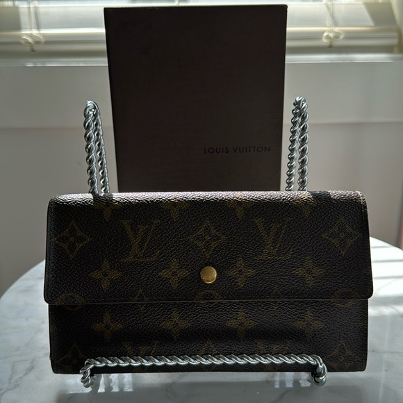 Louis Vuitton Handbags - Louis Vuitton Wallet